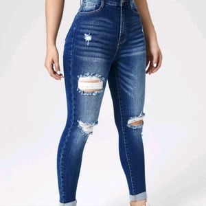 Women's ripped jeans
